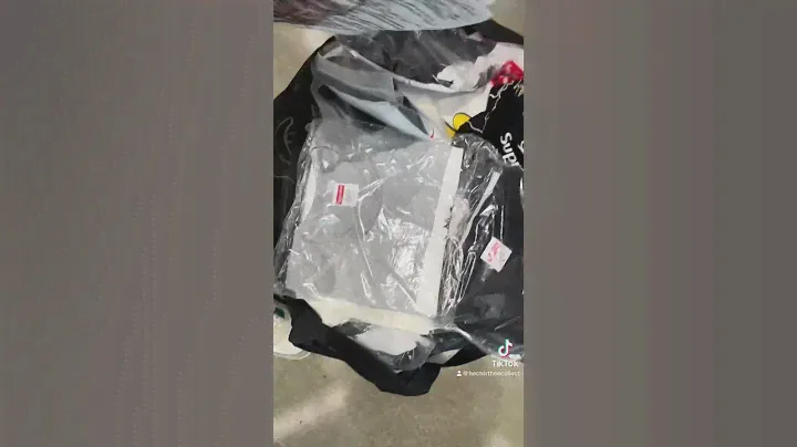 Supreme week 1! $10,000 cash out ! #sneaker #happymeals #fashion